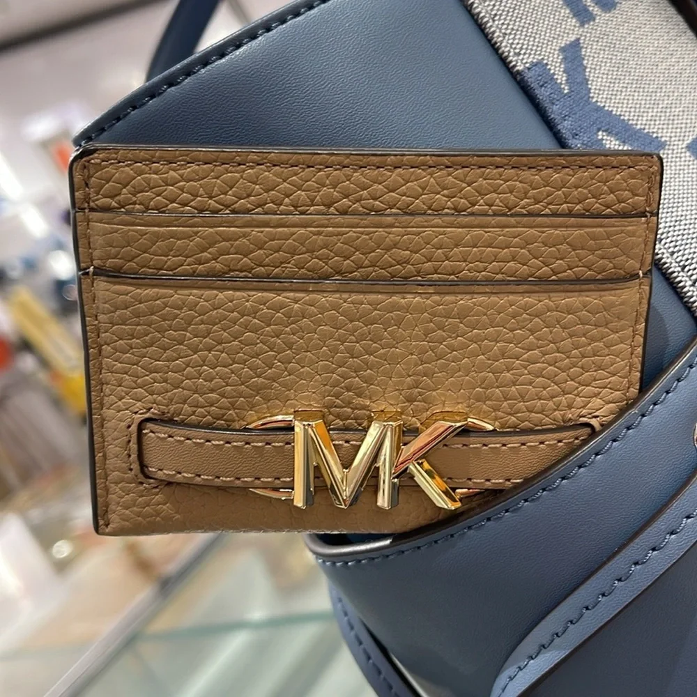 MICHAEL KORS Reed Large Pebbled Leather Card Holder Case Camel  NWT